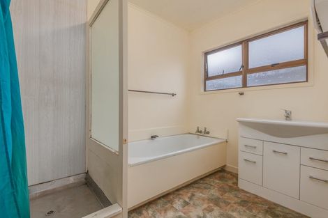 Photo of property in 1/135 Cook Street, West End, Palmerston North, 4410