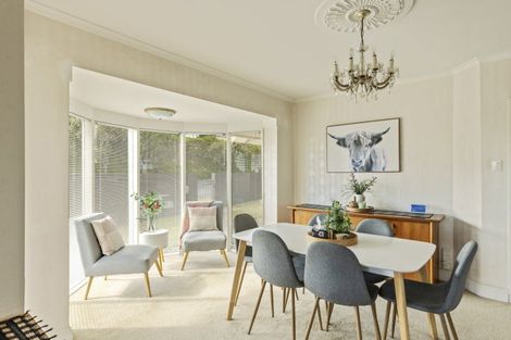 Photo of property in 188 Mangorei Road, Merrilands, New Plymouth, 4312