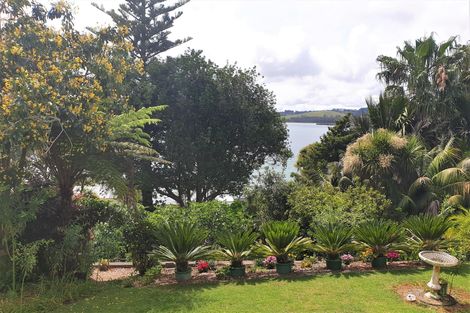 Photo of property in 82 Waterfront Drive, Mangonui, 0420