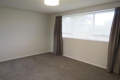 Photo of property in 1/390 Saint Aubyn, Moturoa, New Plymouth, 4310