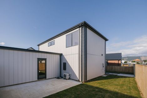 Photo of property in 3 Cypress Way, Levin, 5510