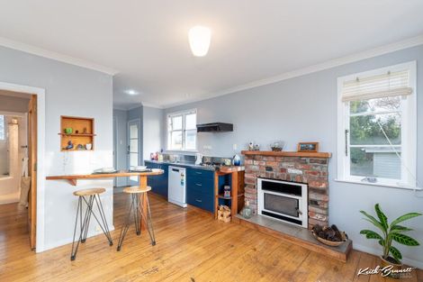 Photo of property in 1 Sandford Street, Trentham, Upper Hutt, 5018