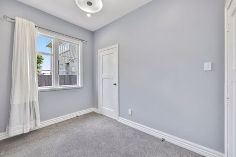 Photo of property in 25a Torino Street, Point England, Auckland, 1072