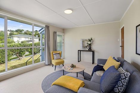 Photo of property in 43 Piko Street, Titahi Bay, Porirua, 5022