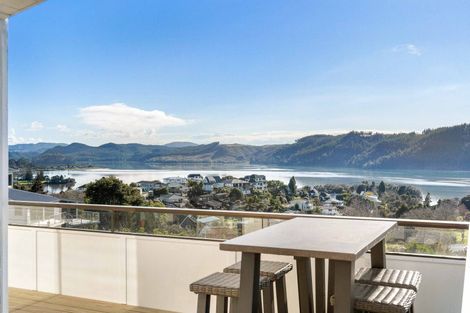 Photo of property in 150 Tirohanga Drive, Whangamata, 3620