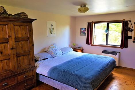 Photo of property in Beaconstone Eco Lodge, 115 Birds Ferry Road, Virgin Flat, Cape Foulwind, 7892