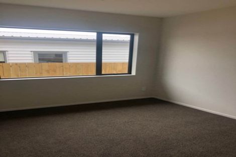 Photo of property in 112 Parkview Drive, Gulf Harbour, Whangaparaoa, 0930