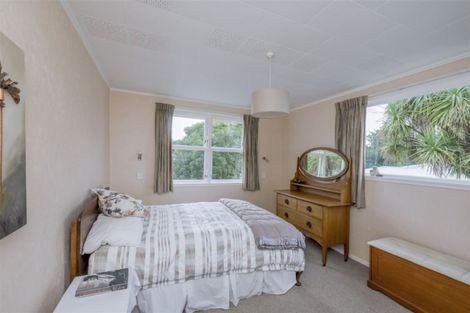 Photo of property in 15a Kawiu Road, Levin, 5510