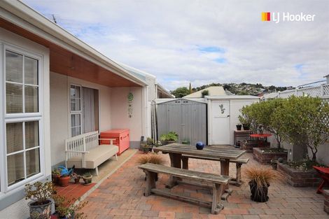 Photo of property in Balmoral Park, 4/31 Eastbourne Street, Caversham, Dunedin, 9012