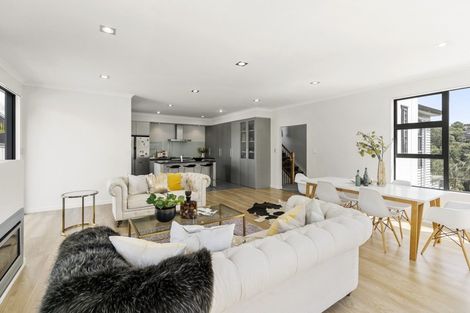 Photo of property in 133 Beach Road, Castor Bay, Auckland, 0620