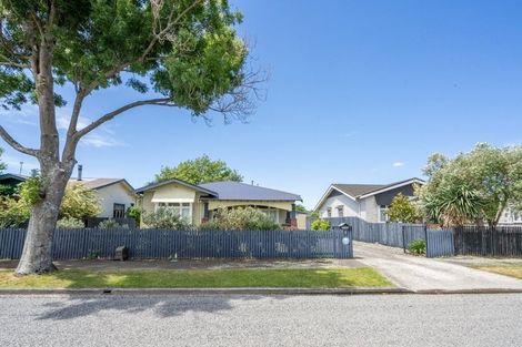 Photo of property in 8 Karamu Avenue, Takaro, Palmerston North, 4410