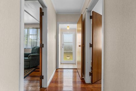 Photo of property in 9 Cambridge Street, Putaruru, 3411