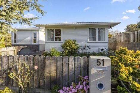 Photo of property in 51 Oakleigh Street, Maungaraki, Lower Hutt, 5010