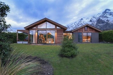 Photo of property in 4 Skye Lane, Jacks Point, Queenstown, 9371