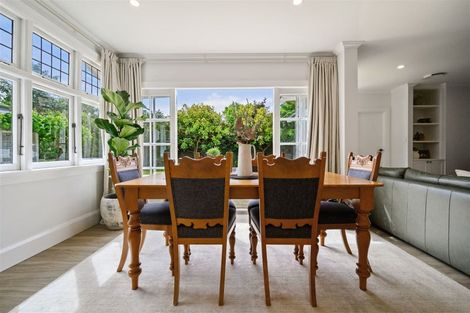 Photo of property in 35 Alpha Avenue, Strowan, Christchurch, 8052