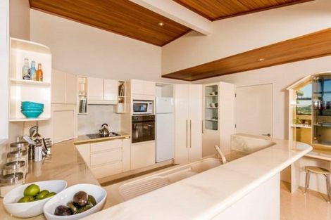 Photo of property in 34 Firth Road, Torbay, Auckland, 0630