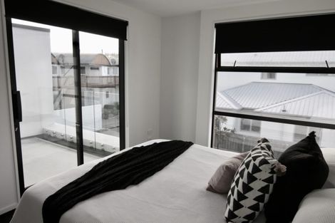 Photo of property in 138a Holly Road, St Albans, Christchurch, 8014