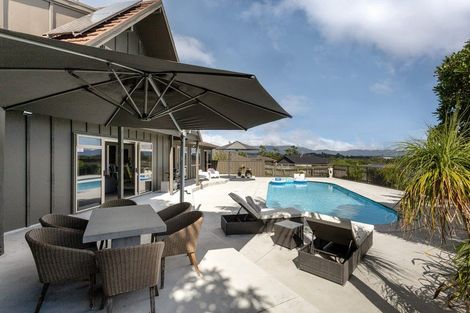 Photo of property in 306 Omokoroa Road, Omokoroa, 3114