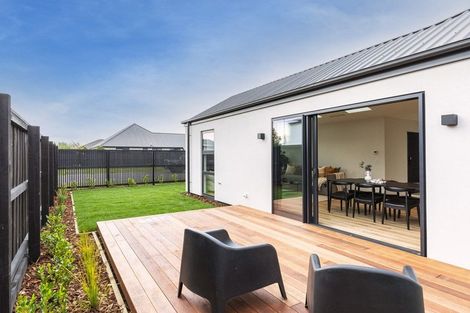 Photo of property in 2 Perehia Mews, Marshland, Christchurch, 8083