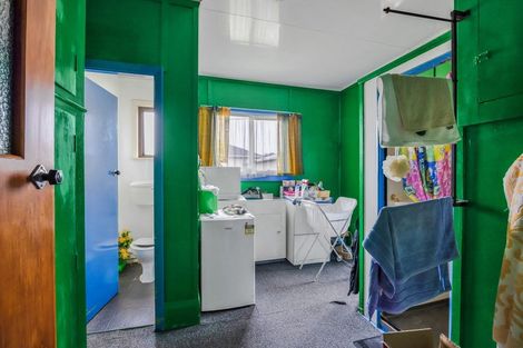 Photo of property in 35 High Street, Hawera, 4610