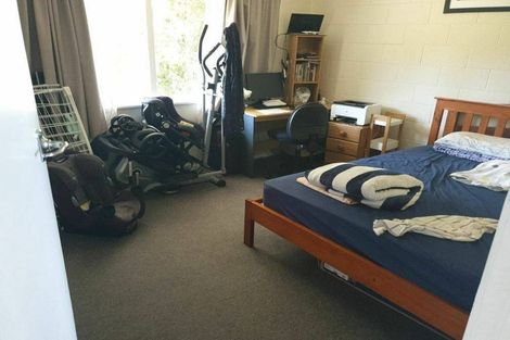 Photo of property in 3-5 Carbine Road, Mount Wellington, Auckland, 1060