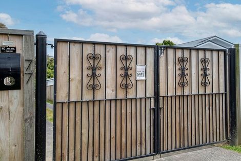 Photo of property in 77 Brian Crescent, Stanmore Bay, Whangaparaoa, 0932