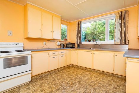 Photo of property in 18 Beaconsfield Road, Portobello, Dunedin, 9014