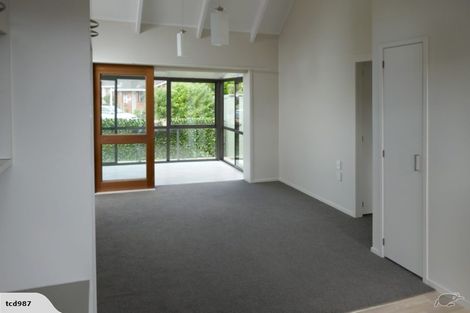 Photo of property in 3 Bellbird Place, Orewa, 0931