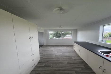 Photo of property in 43 Israel Avenue, Clover Park, Auckland, 2023