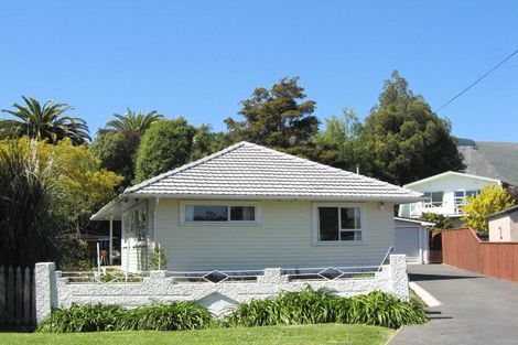 Photo of property in 35 Nikau Street, Stoke, Nelson, 7011