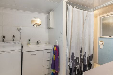 Photo of property in 19 Sandy Bay Road, Black Rock, Picton, 7282