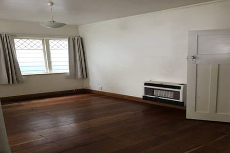 Photo of property in 192 Tasman Street, Mount Cook, Wellington, 6021