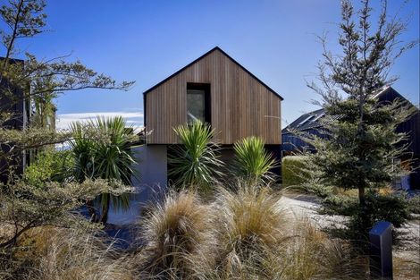 Photo of property in 27 Double Cone Road, Jacks Point, Queenstown, 9371