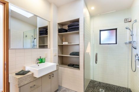 Photo of property in 8 Oregon Drive, Rainbow Point, Taupo, 3330