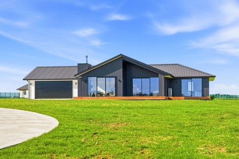 Photo of property in 55 Hikuawa Road, Okoia, Whanganui, 4572