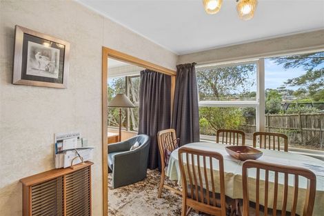 Photo of property in 37 Linwood Avenue, Forrest Hill, Auckland, 0620