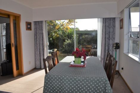 Photo of property in 27 Bell Street, Otaki, 5512