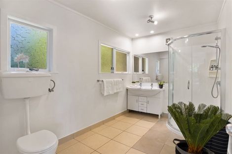Photo of property in 2/19 Utting Street, Birkdale, Auckland, 0626