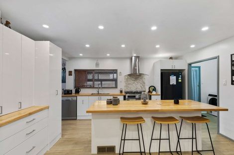 Photo of property in 128 High Street, Bulls, 4818