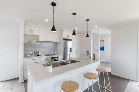 Photo of property in 67 Ridge View Crescent, Pukekohe, 2120