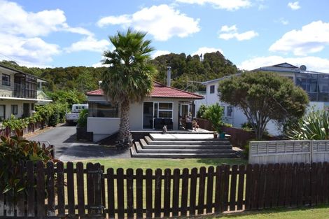 Photo of property in 1969 Ngunguru Road, Ngunguru, Whangarei, 0173