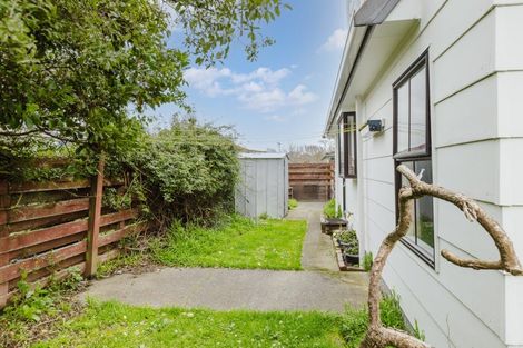 Photo of property in 21 Newton Place, Westbrook, Palmerston North, 4412