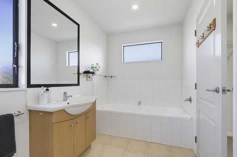 Photo of property in 1/265 Adelaide Road, Newtown, Wellington, 6021