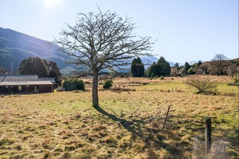 Photo of property in 48a Rata Road, Makarora, Wanaka, 9382