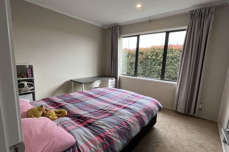 Photo of property in 2 Makaka Lane, Silverdale, 0932