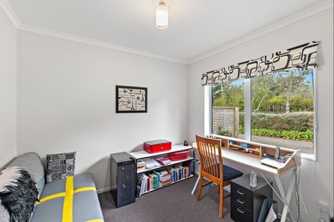 Photo of property in 1098 Queen Street East, Levin, 5571