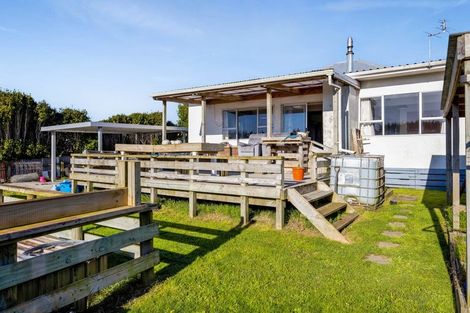 Photo of property in 65 Iredale Road, Hawera, 4610