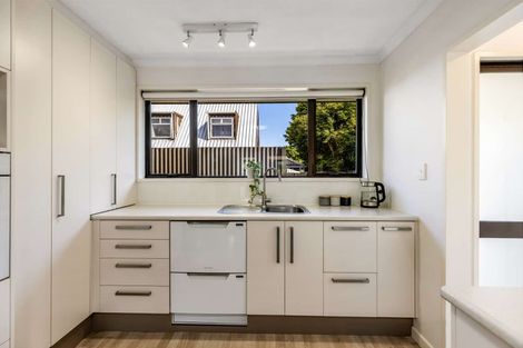 Photo of property in 2/474 Halswell Road, Halswell, Christchurch, 8025