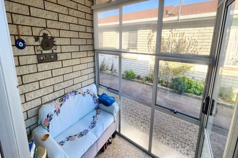 Photo of property in 67 Wallace Road, Mangere Bridge, Auckland, 2022