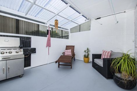 Photo of property in 4/9 Zealandia Street, Kensington, Whangarei, 0112